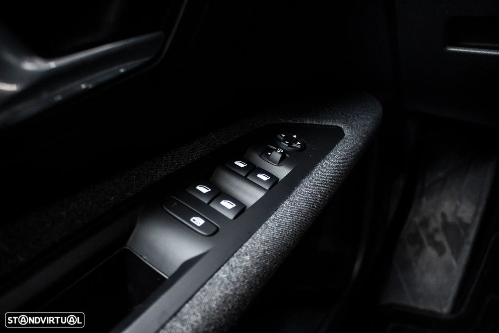 Peugeot 3008 PureTech 130 Stop & Start GPF EAT8 Active - 17