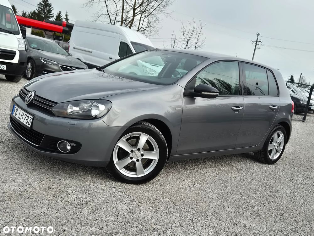 Volkswagen Golf 2.0 TDI DPF DSG MATCH - 3