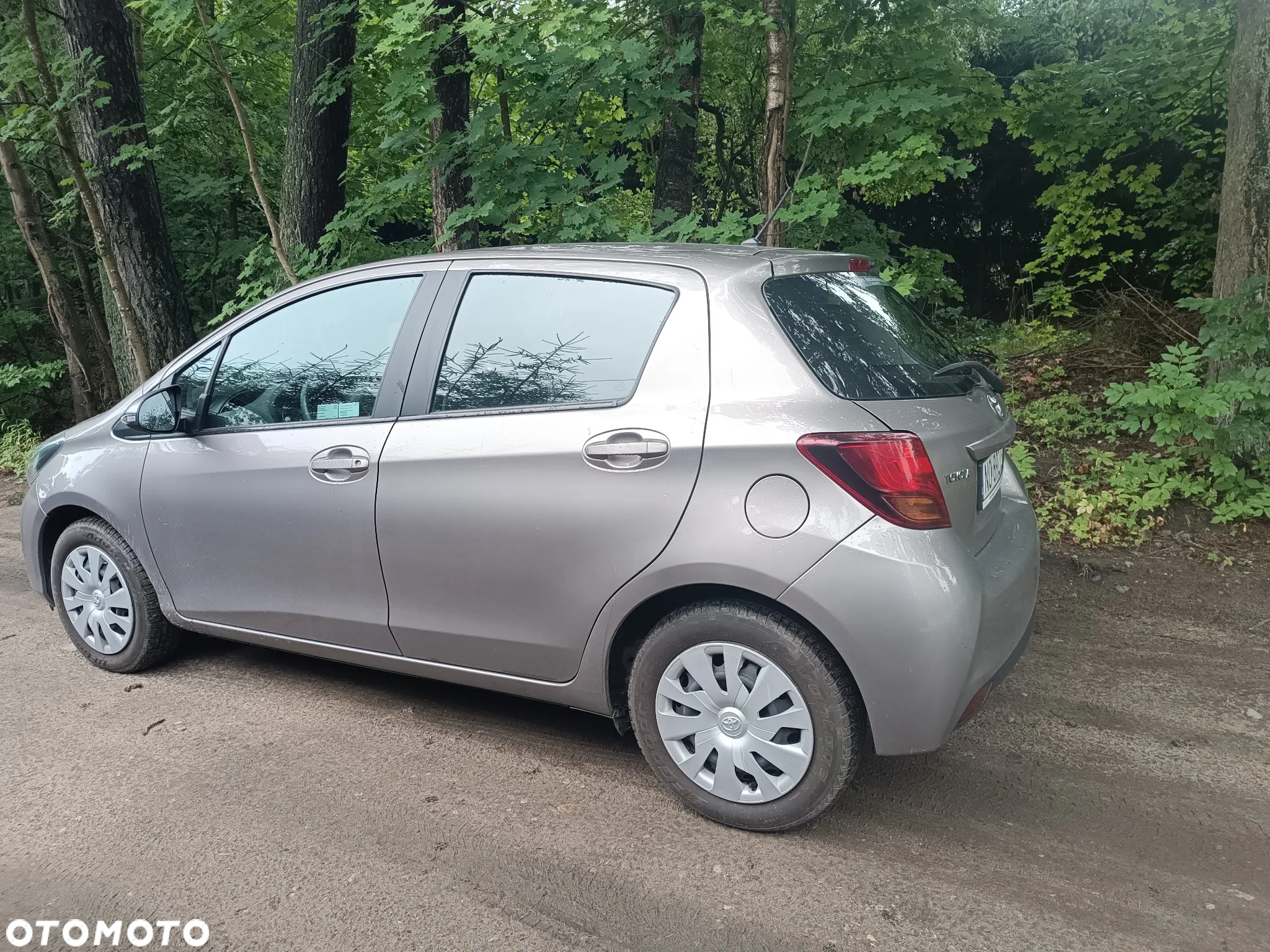 Toyota Yaris 1.33 Active - 4