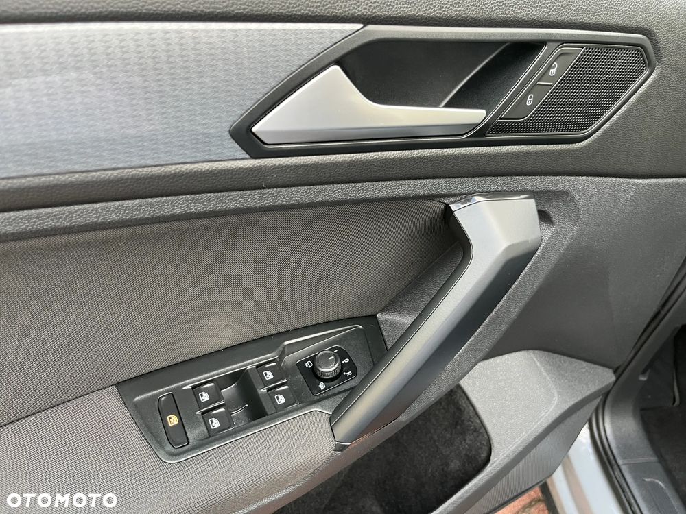 Volkswagen Tiguan 2.0 TSI 4Mot Life DSG - 17