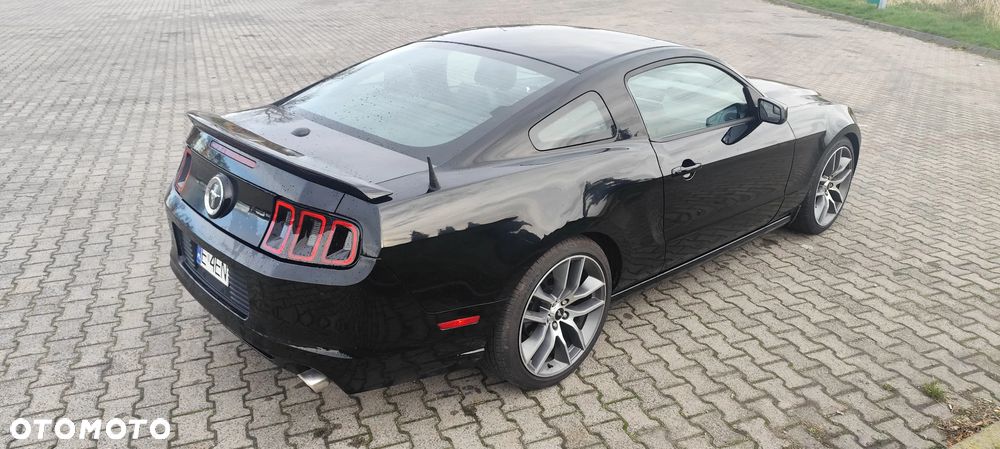 Ford Mustang 3.7 V6 Premium - 8