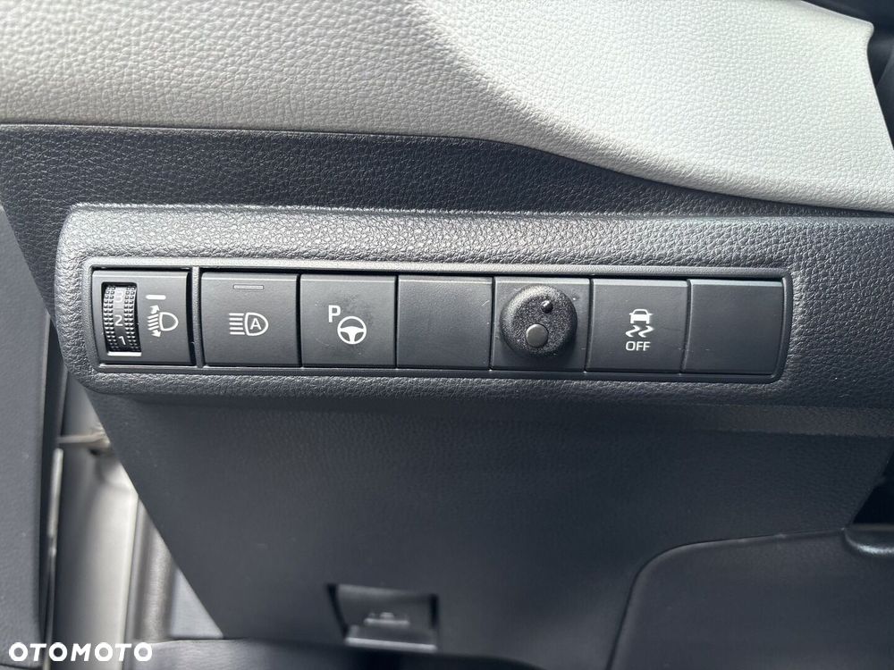 Toyota Corolla 1.8 Hybrid Comfort - 15