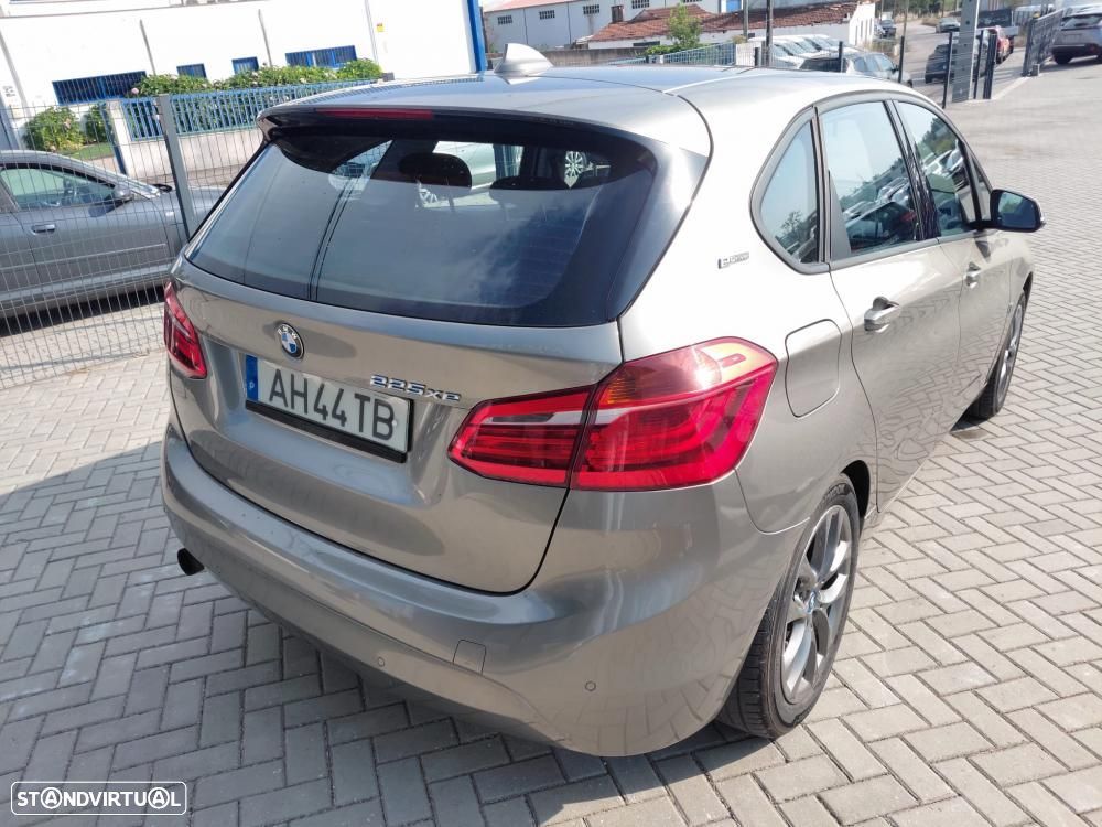 BMW 225xe Active Tourer Line Luxury - 3