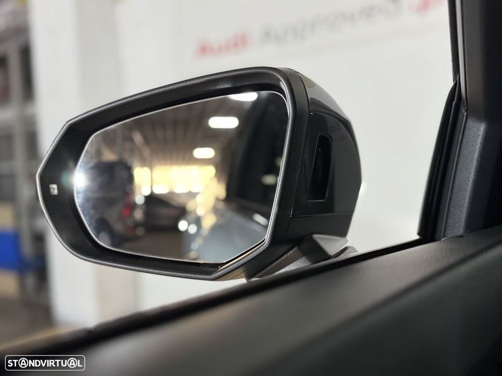 Audi Q3 Sportback - 33
