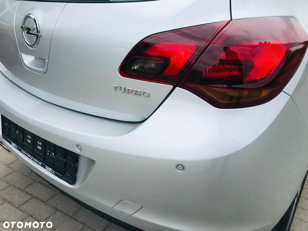 Opel Astra - 8