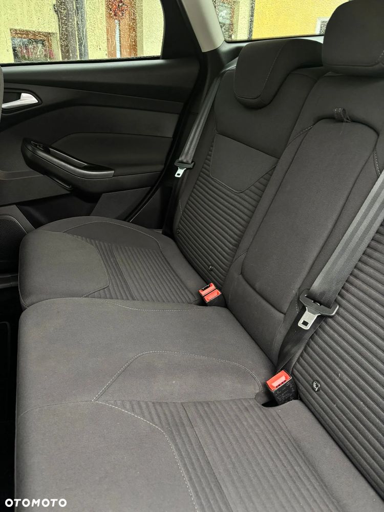 Ford Focus 1.0 EcoBoost Titanium ASS - 10