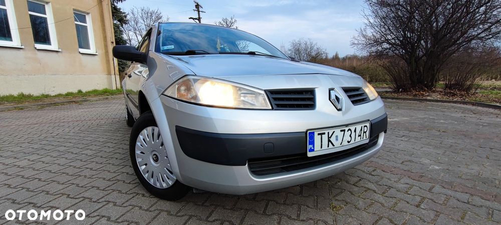 Renault Megane 1.6 16V Luxe Expression - 3