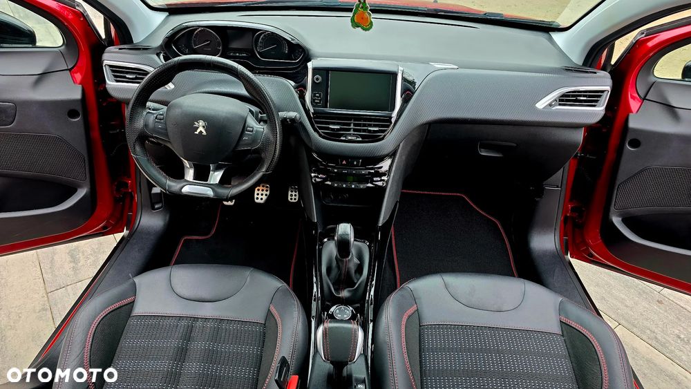 Peugeot 2008 1.5 BlueHDi GT Line S&S - 8