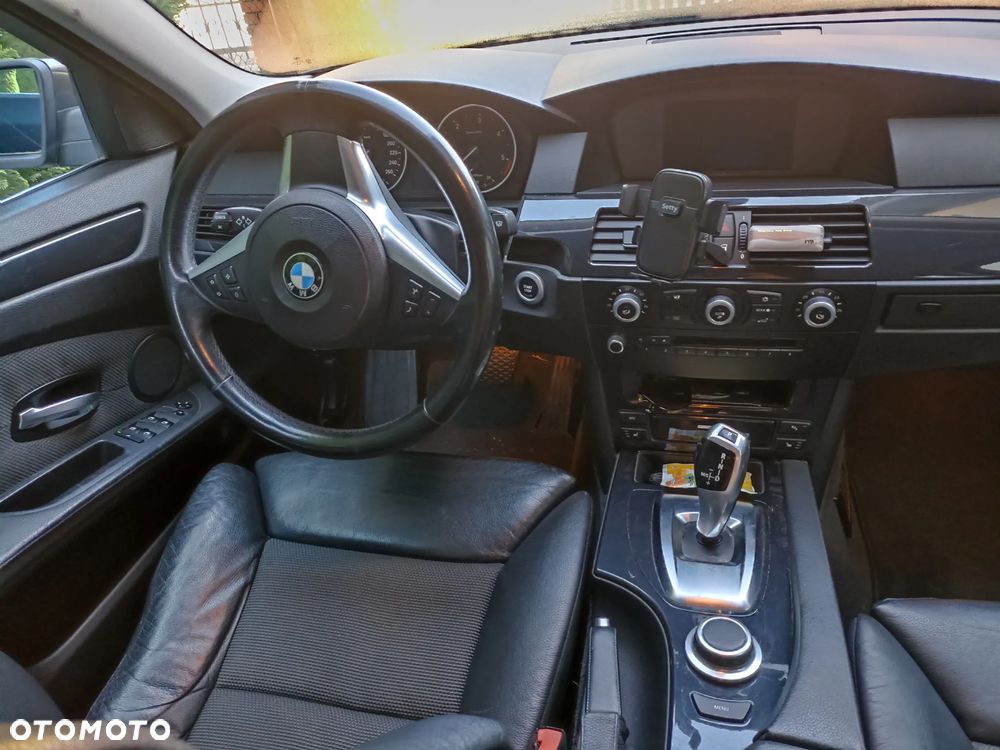 BMW Seria 5 520d - 9