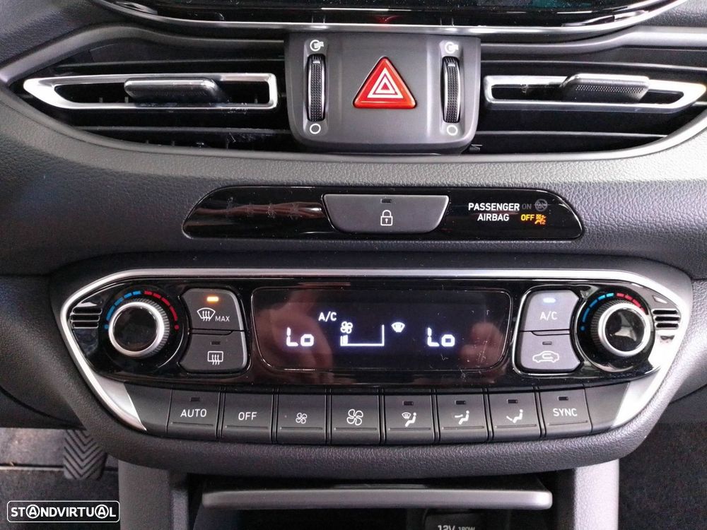 Hyundai i30 SW 1.0 T-GDi Style Plus - 19