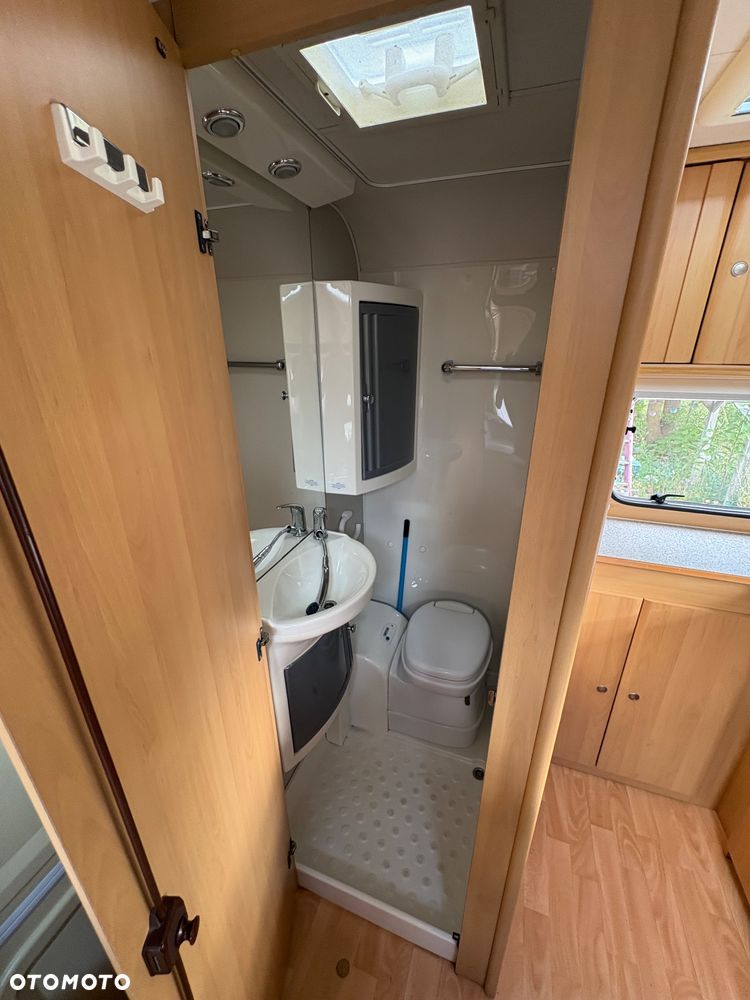 Dethleffs CAMPER - 18