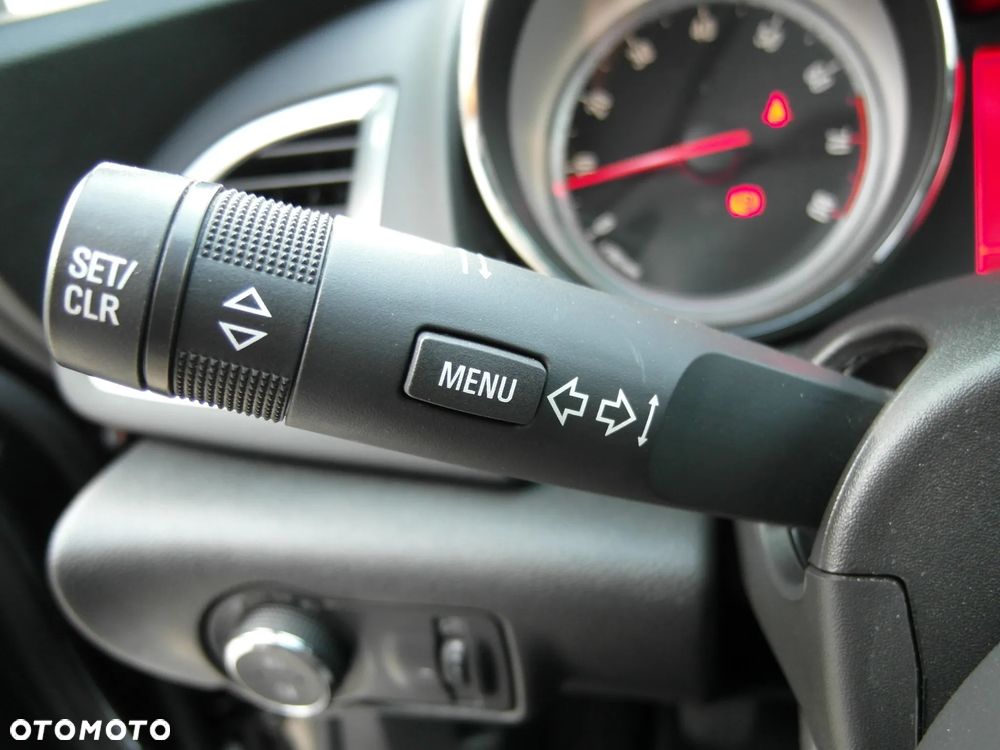 Opel Astra 1.4 Turbo Innovation - 34