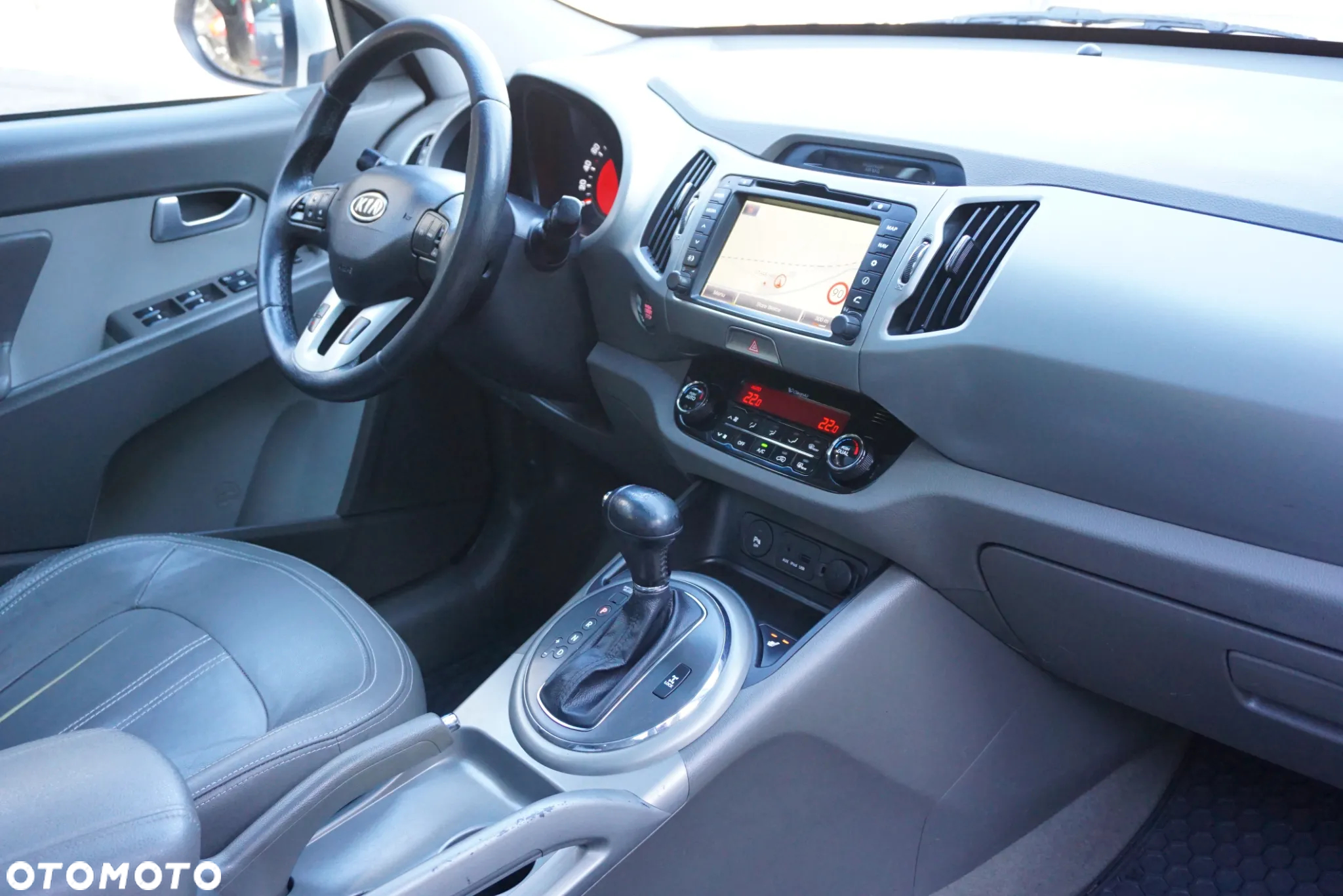 Kia Sportage 2.0 CRDI 4WD Automatik Spirit - 18