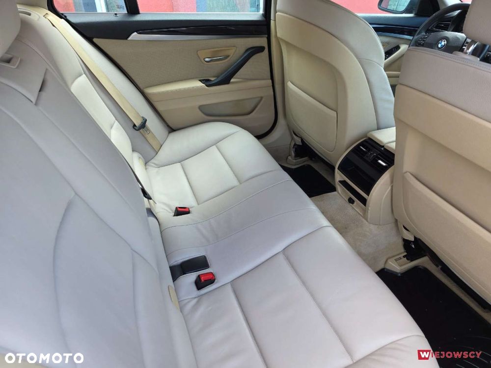 BMW Seria 5 - 17