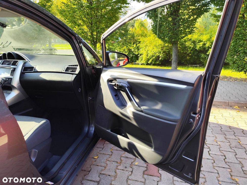 Toyota Verso 1.6 D-4D 7-Sitzer Start/Stop Skyview Edition - 17