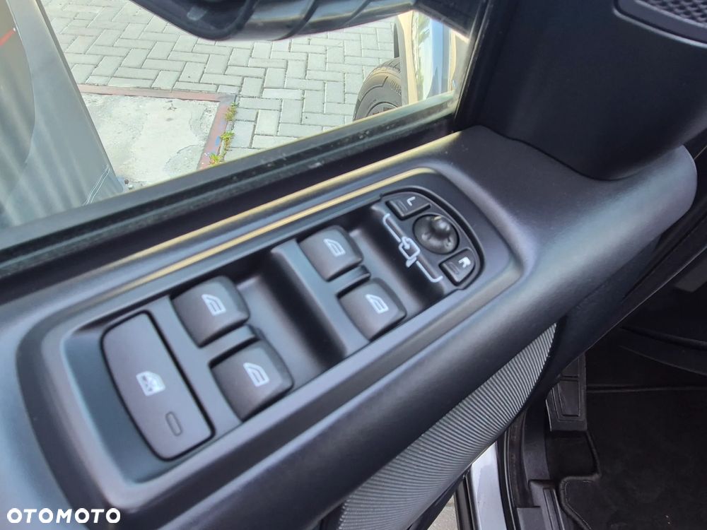 Land Rover Discovery TD V6 - 33