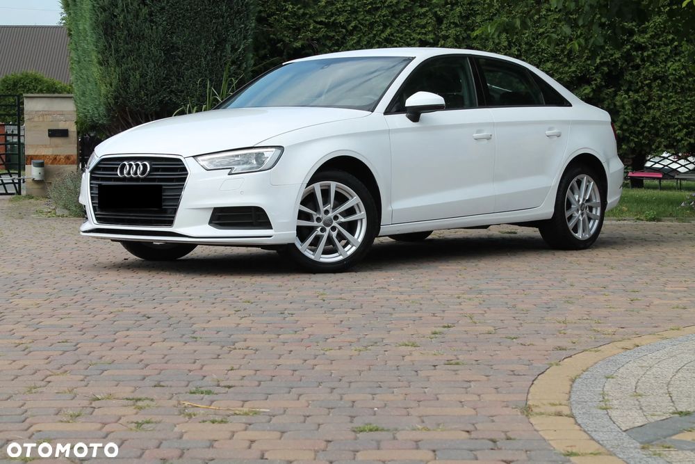 Audi A3 Limousine 30 TFSI S tronic - 3