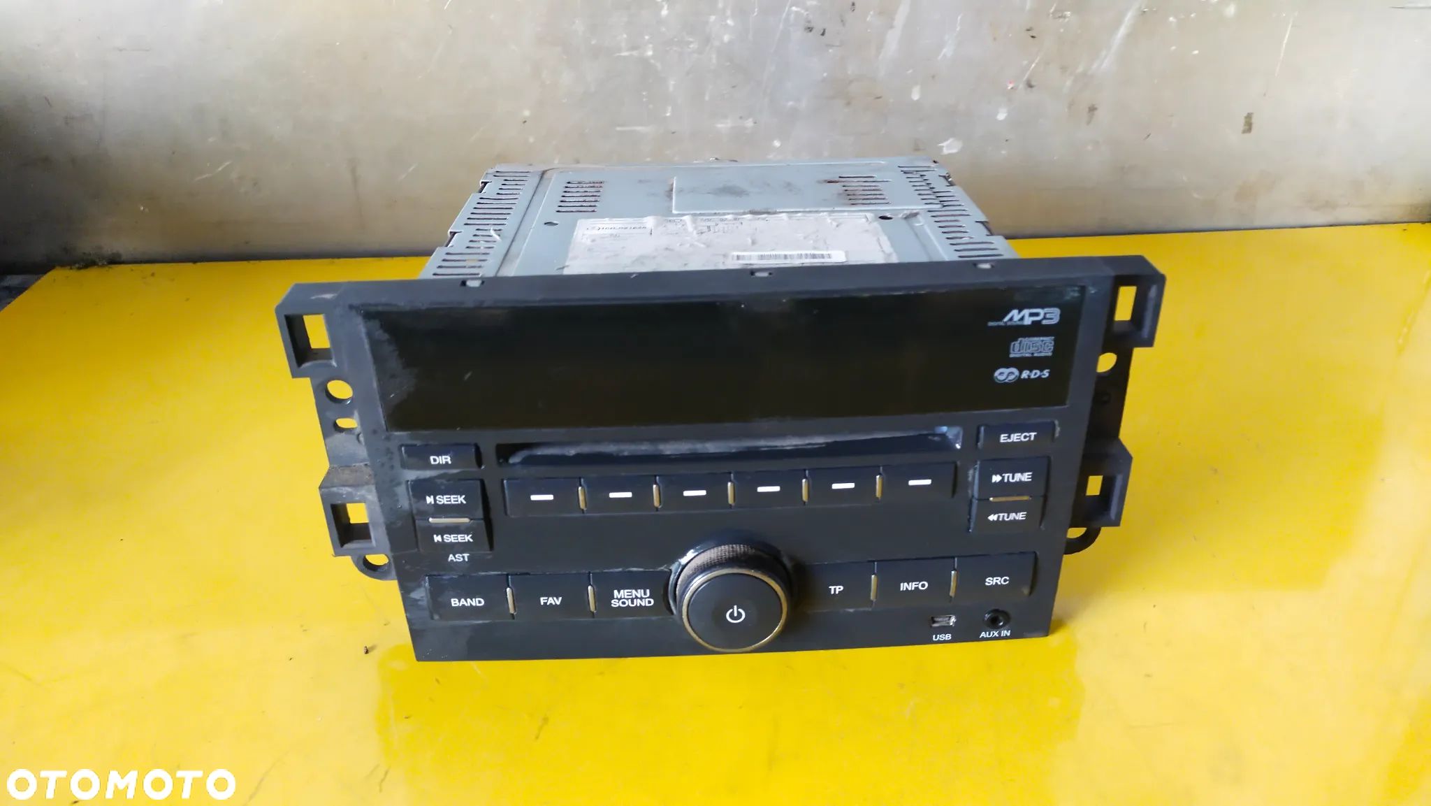 Chevrolet Aveo 2010 AM FM Radio Receiver Single Disc CD MP3 Player 95981814 - 1