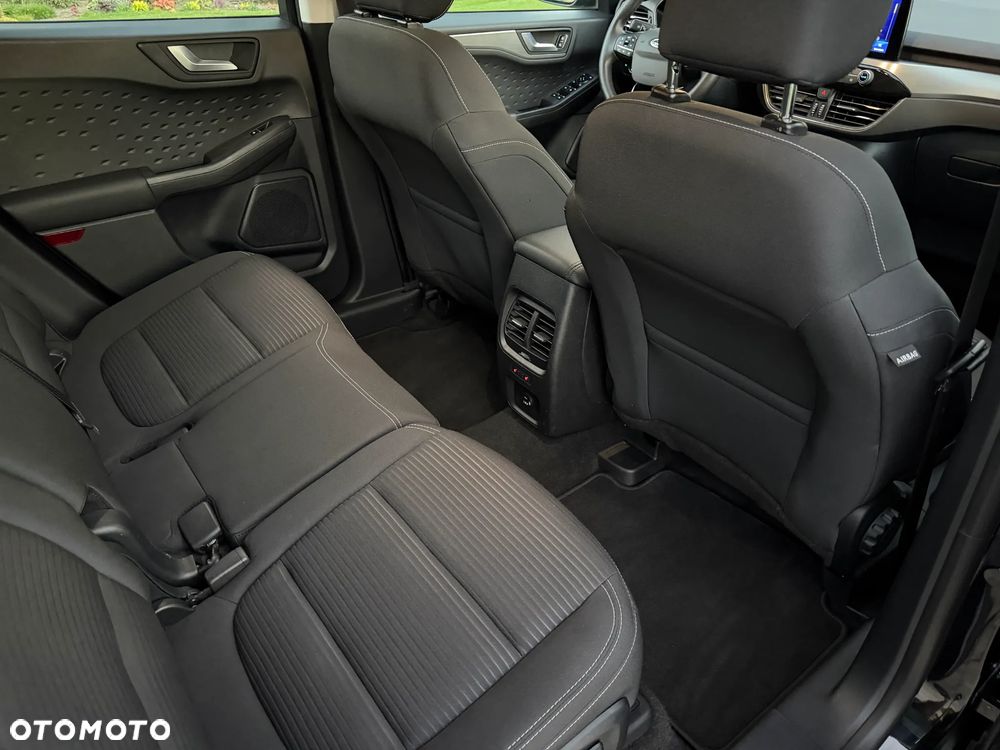 Ford Kuga 2.5 Duratec PHEV TITANIUM X - 37