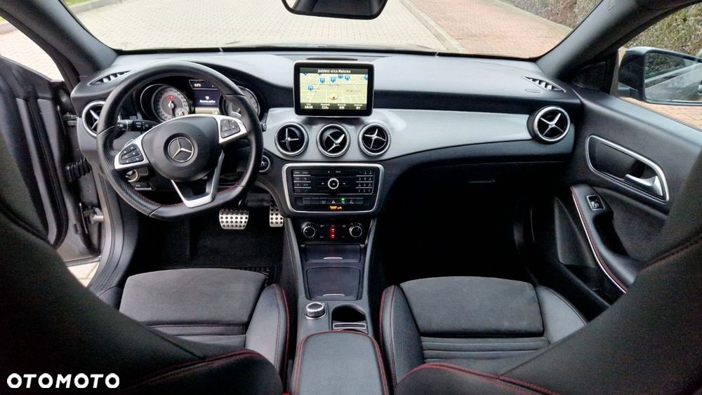 Mercedes-Benz CLA - 15
