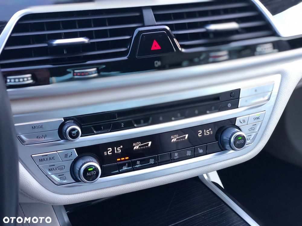 BMW Seria 7 730d - 31