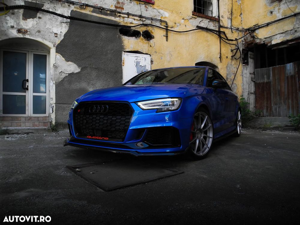 Audi RS3 TFSI quattro S tronic - 8