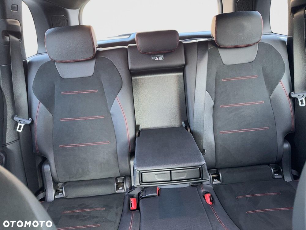 Mercedes-Benz GLB 200 d AMG Line 8G-DCT - 26