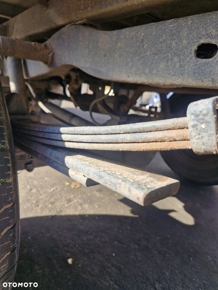 Kia CERES : Kia CERE pojazd na części: maska, zderzak, drzwi, szyby, lusterka, chłodnica.... - 18