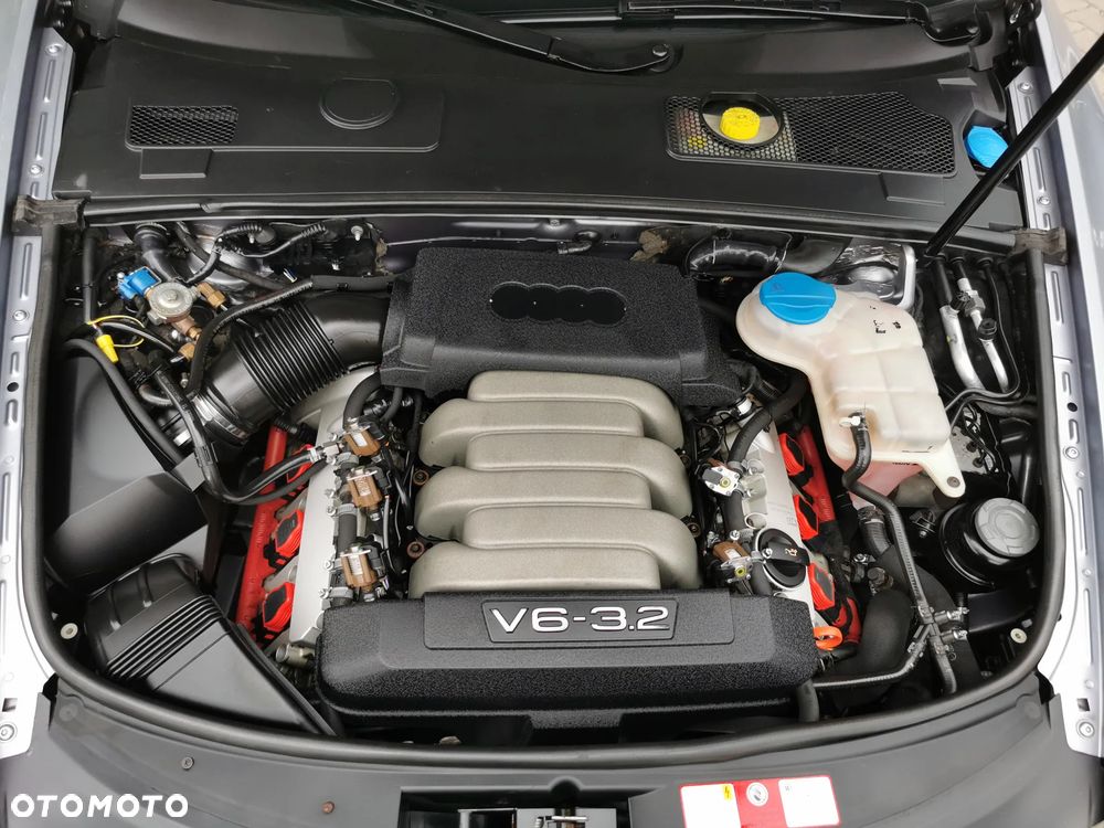 Audi A6 Limousine 3.2 FSI - 24