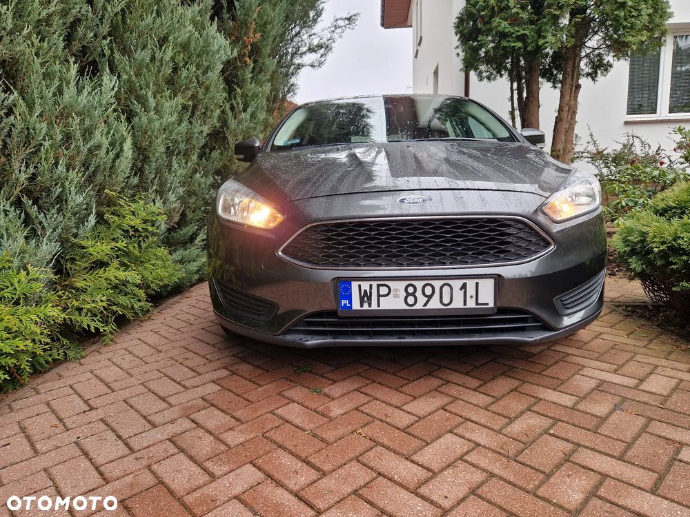 Ford Focus 1.6 Trend - 8