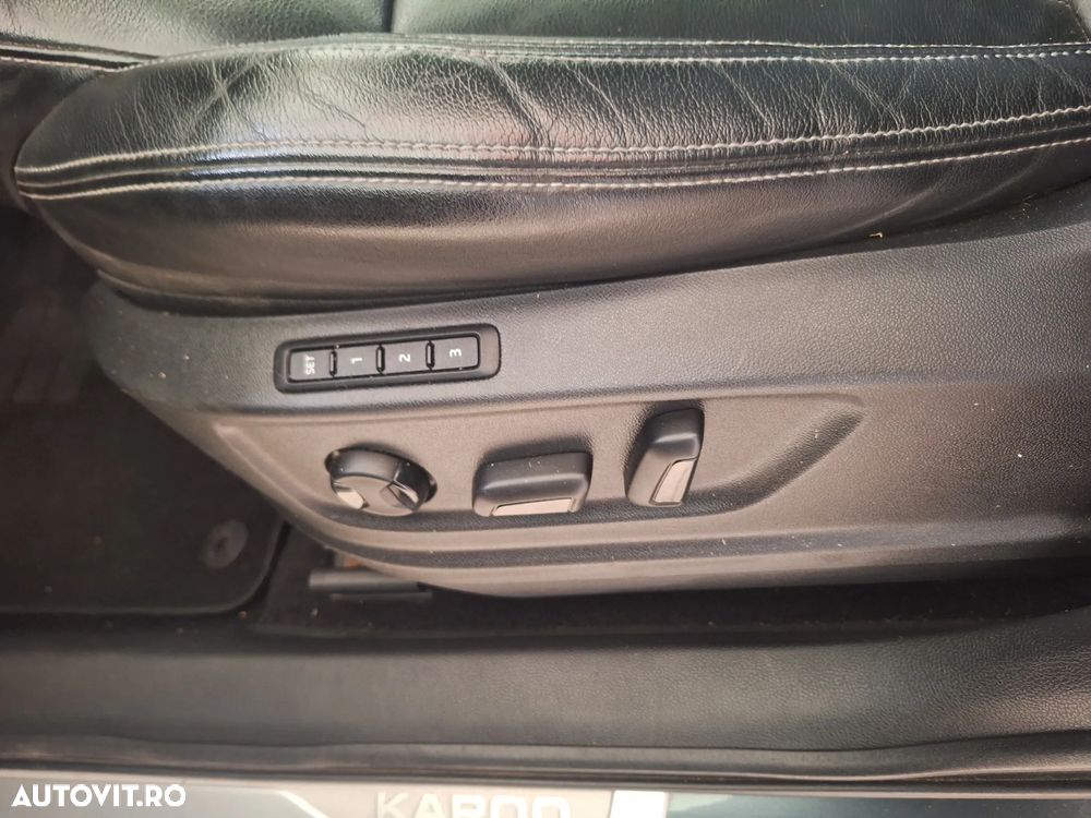 Skoda Karoq 2.0 TDI SCR 4x4 DSG Style - 38