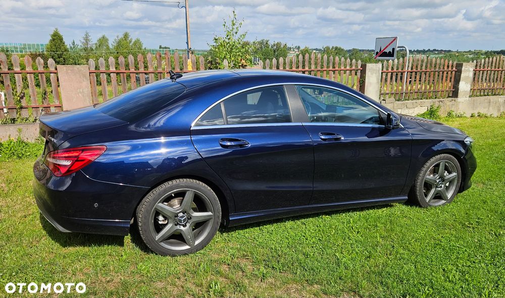 Mercedes-Benz CLA 250 7G-DCT AMG Line - 7