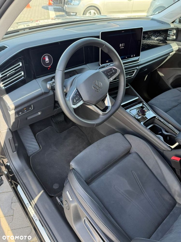 Volkswagen Tiguan - 10