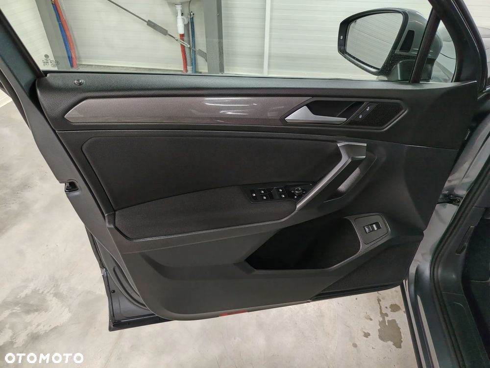 Volkswagen Tiguan Allspace 2.0 TDI SCR 4Motion DSG Elegance - 17