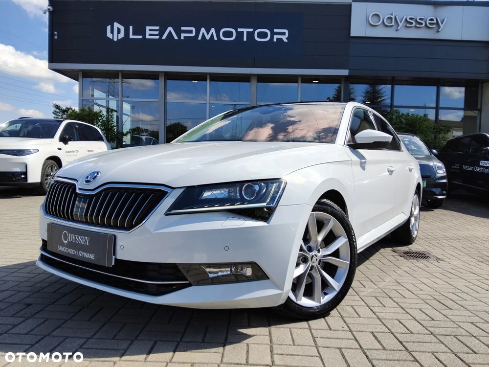 Skoda Superb 1.5 TSI Style DSG - 1
