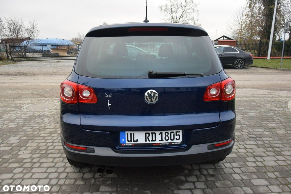 Volkswagen Tiguan 2.0 TDI DPF BlueMotion Technology Sport & Style - 11