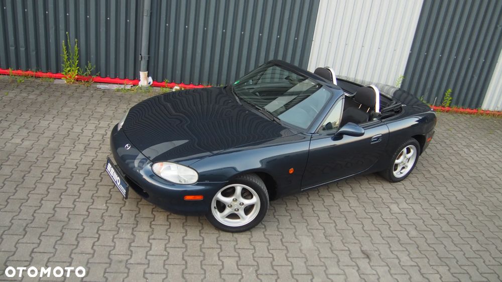Mazda MX-5 1.6i 16V - 29