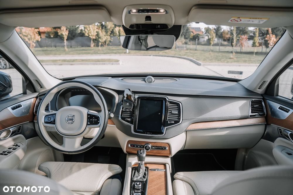 Volvo XC 90 D5 AWD Inscription - 8