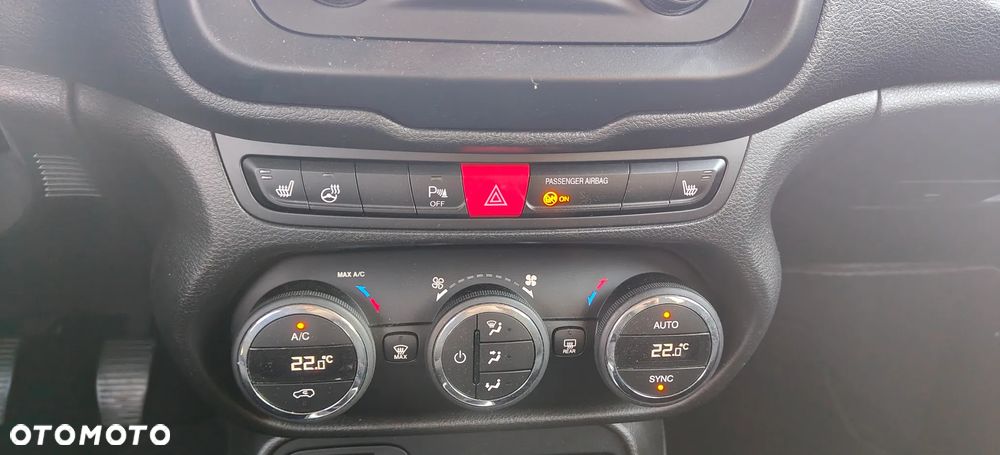 Jeep Renegade 1.4 MultiAir Longitude FWD S&S - 8