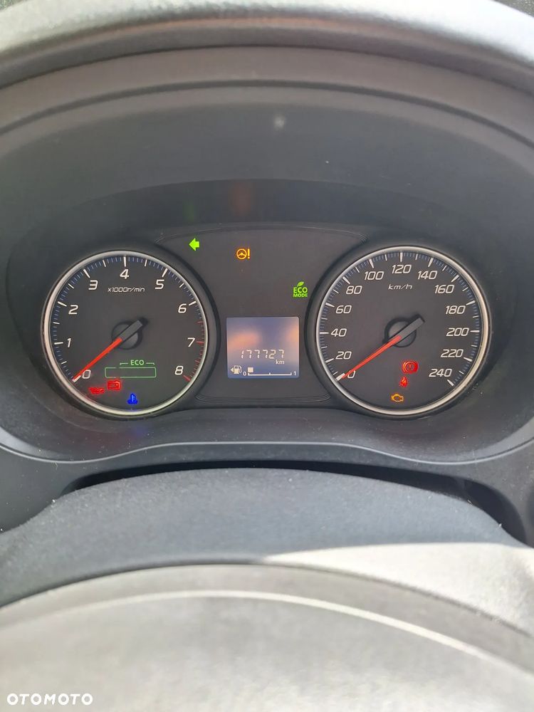 Mitsubishi Outlander 2.0 Intense 2WD - 7