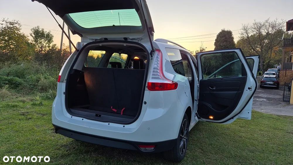 Renault Grand Scenic Energy dCi 130 Euro 6 S&S Bose Edition - 9