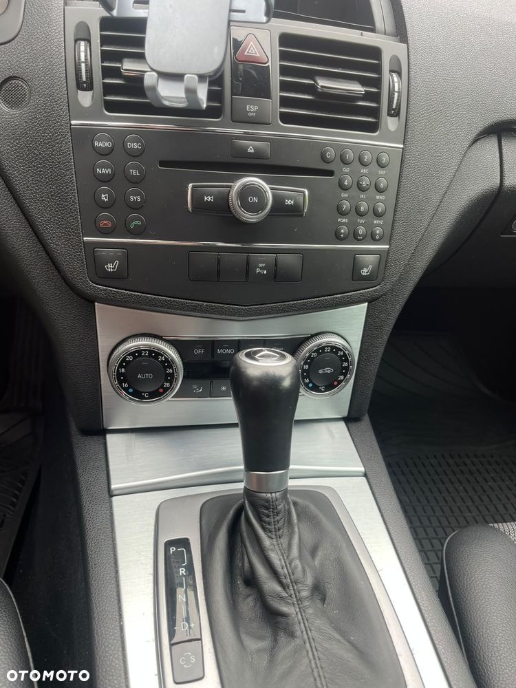 Mercedes-Benz Klasa C 220 CDI DPF Automatik Avantgarde - 10