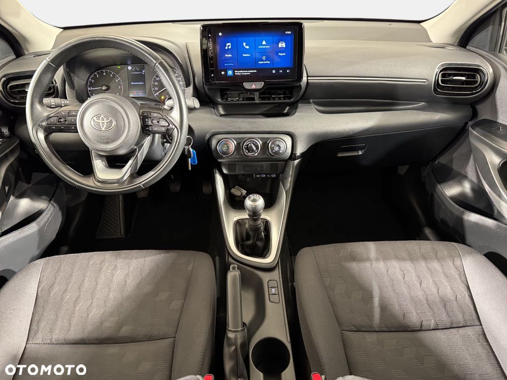 Toyota Yaris - 17