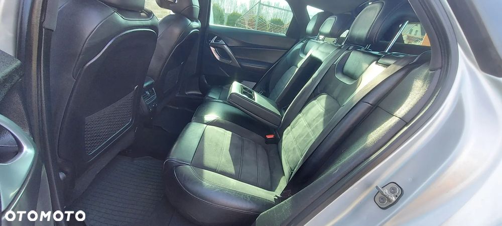 Citroën DS5 e-HDi 115 EGS6 Chic - 13