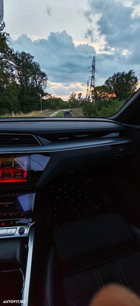Audi Q8 Sportback e-tron 55 quattro Advanced - 24