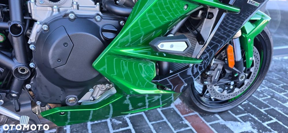 Kawasaki Ninja H2 SX - 10