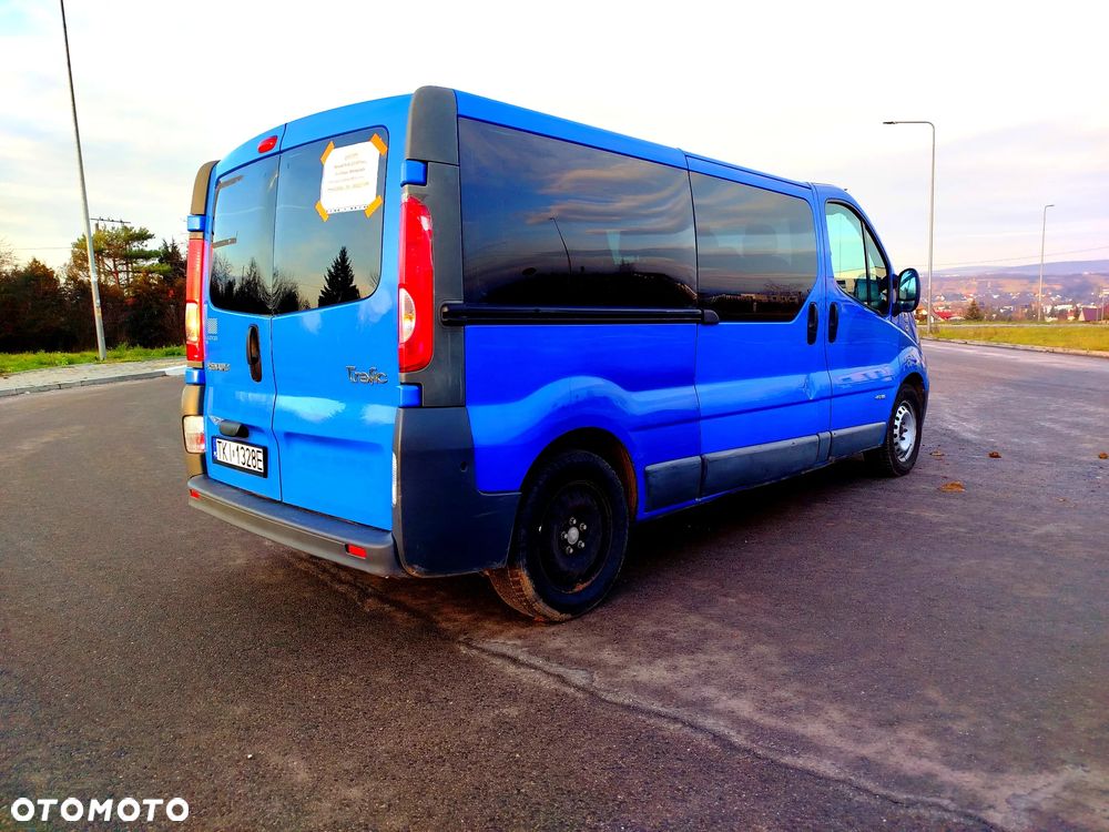 Renault Trafic - 1