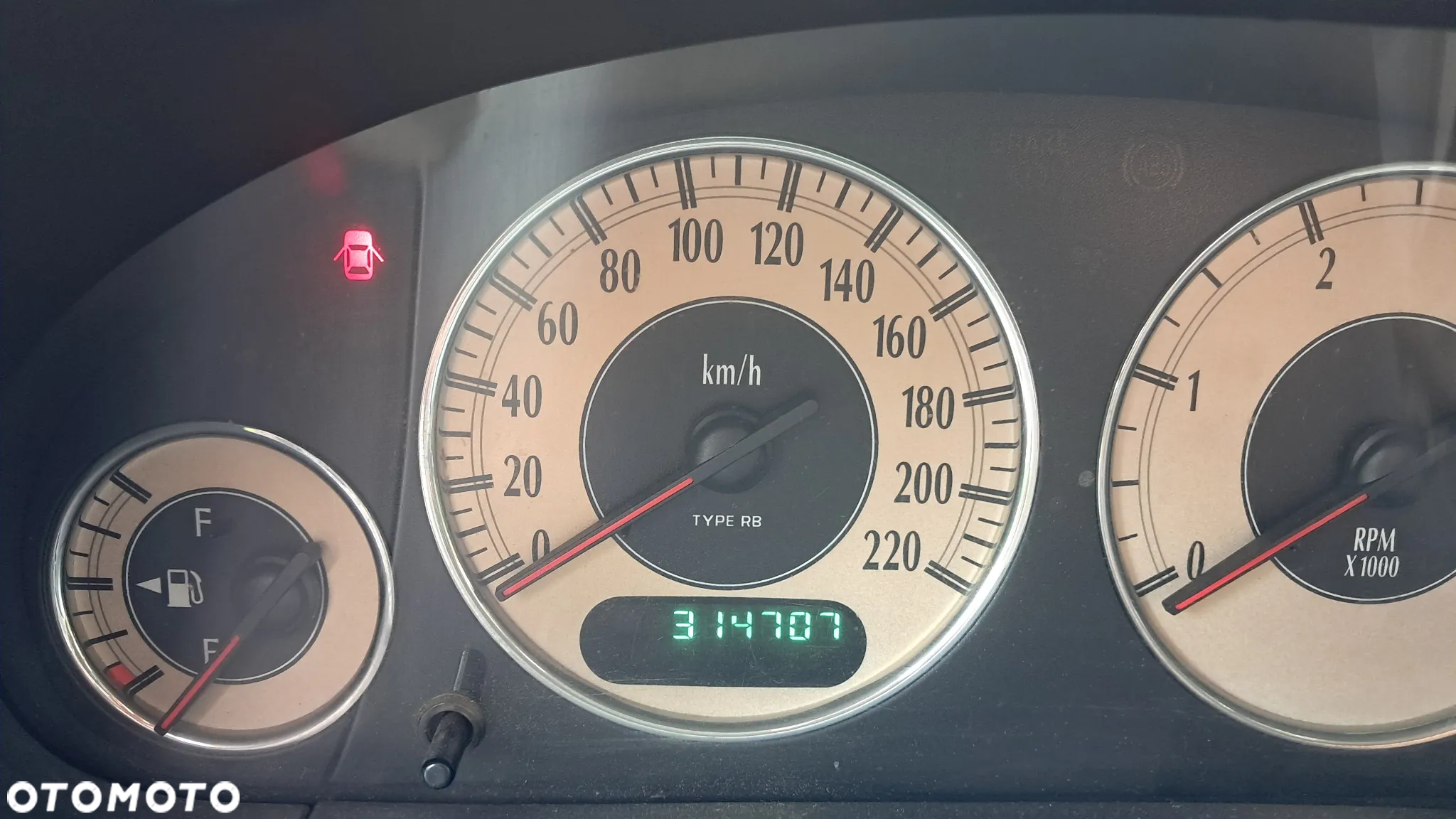 Chrysler Voyager 2.5L CRD SE - 13