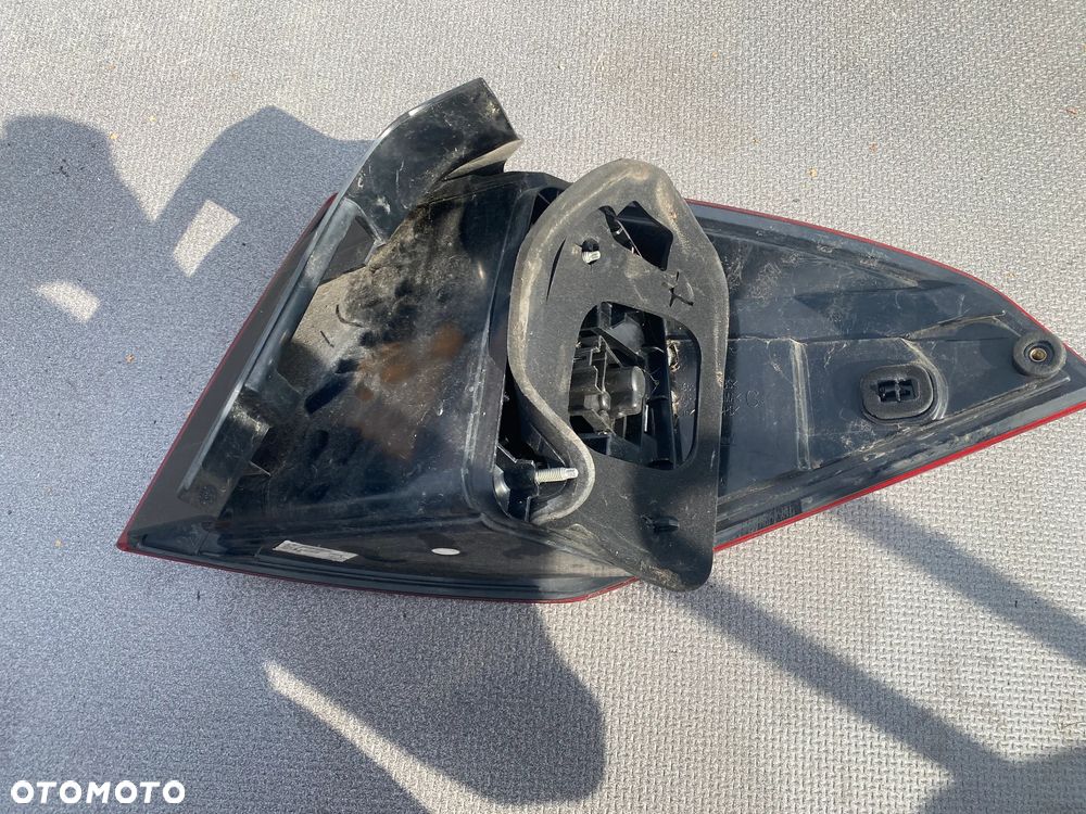 LAMPA TYŁ TYLNA LEWA RENAULT LAGUNA 3 III - 5