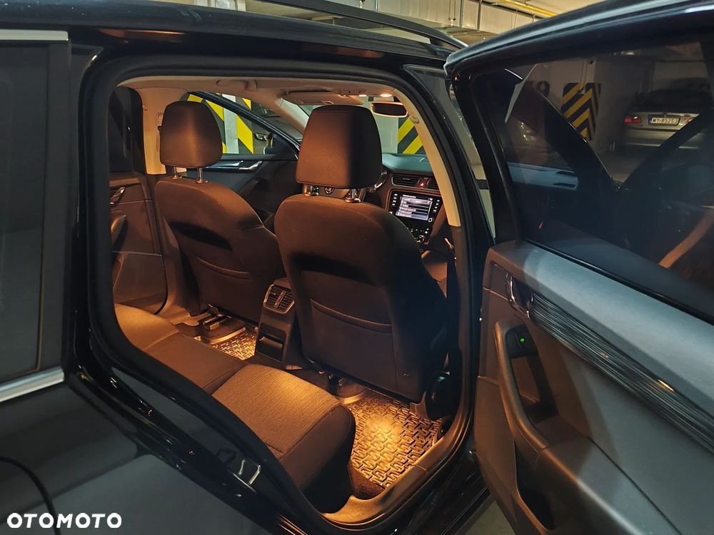 Skoda Octavia 2.0 TDI SCR Ambition - 11